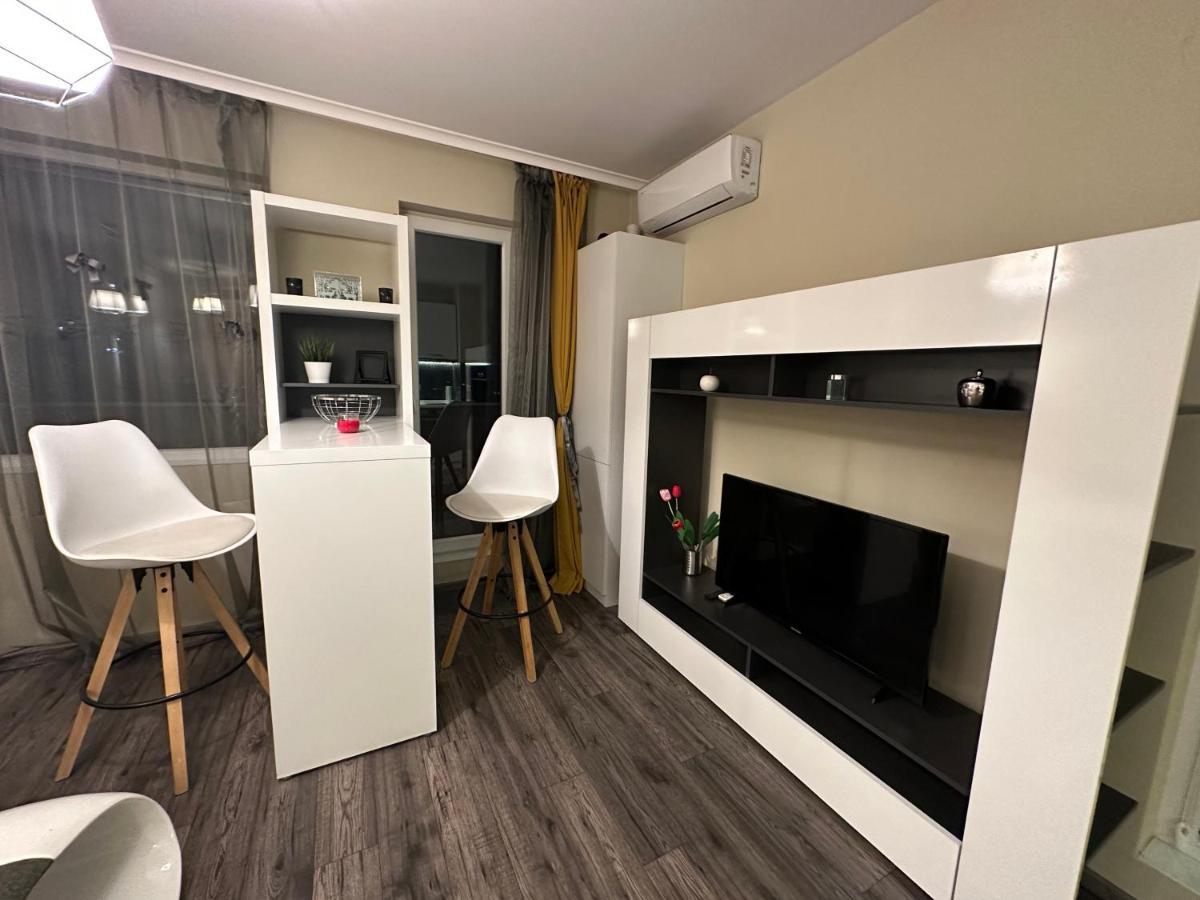 Uni Time Apartment By Lmg Софія Екстер'єр фото